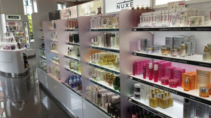 walgreens3_wide-f93c1c78bc9b0ec9a97733f7226a099fd5dc2bdf-s40-c85