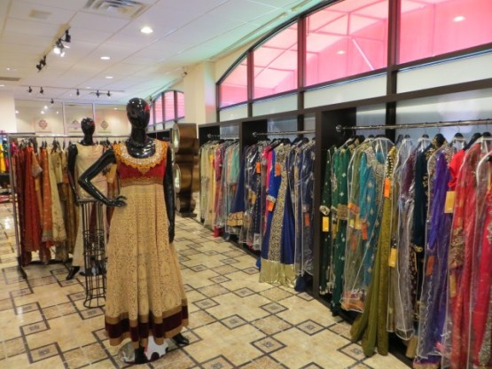 sari-store-e1426737016757